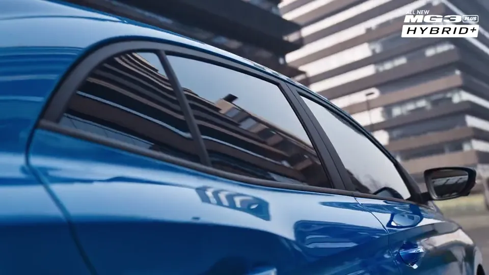 MG V9
